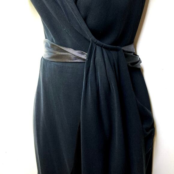 Vintage Diane von Furstenberg “Antoinette” Wool Wrap Dress | Fall Heritage Edit - Picture 9 of 16